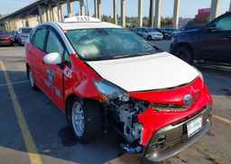 2018 TOYOTA PRIUS V