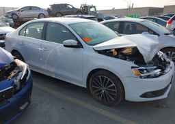 2013 VOLKSWAGEN JETTA TDI