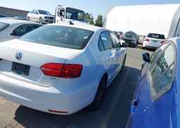 2013 VOLKSWAGEN JETTA TDI
