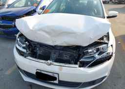 2013 VOLKSWAGEN JETTA TDI