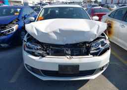 2013 VOLKSWAGEN JETTA TDI