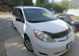 2008 TOYOTA SIENNA CE