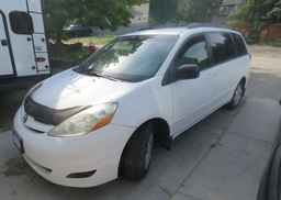 2008 TOYOTA SIENNA CE