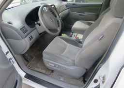 2008 TOYOTA SIENNA CE