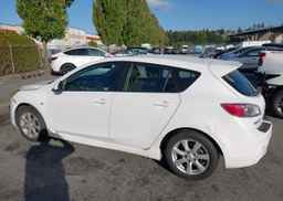 2010 MAZDA 3 S