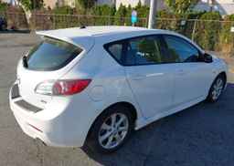 2010 MAZDA 3 S