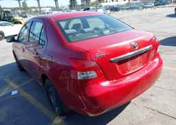 2010 TOYOTA YARIS