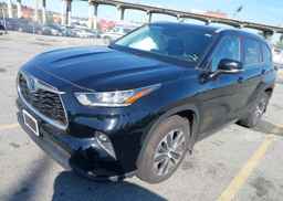 2023 TOYOTA HIGHLANDER HYBRID XLE