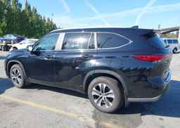 2023 TOYOTA HIGHLANDER HYBRID XLE
