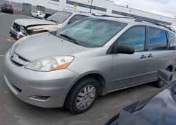 2008 TOYOTA SIENNA CE