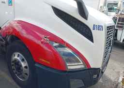 2021 VOLVO VN VNL
