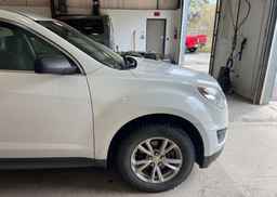 2017 CHEVROLET EQUINOX LS