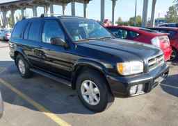 2001 NISSAN PATHFINDER LE