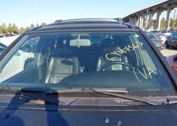 2001 NISSAN PATHFINDER LE
