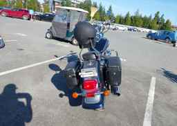 2004 SUZUKI VL800
