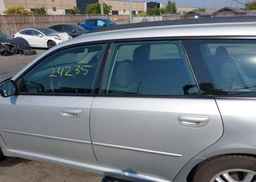 2005 SUBARU LEGACY 2.5I