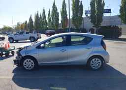 2019 TOYOTA PRIUS