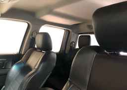 2016 RAM 1500 SPORT