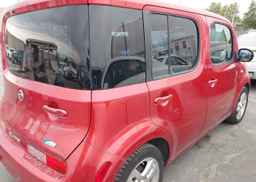 2010 NISSAN CUBE