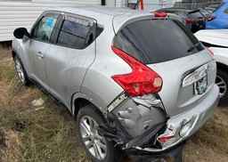 2013 NISSAN juke