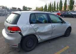 2010 VOLKSWAGEN GOLF