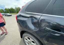 2011 VOLVO XC60