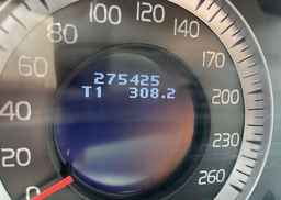2011 VOLVO XC60
