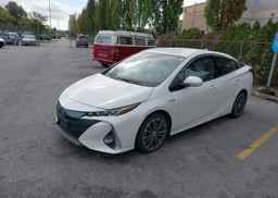 2019 TOYOTA PRIUS