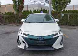 2019 TOYOTA PRIUS
