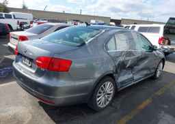 2012 VOLKSWAGEN JETTA SEL