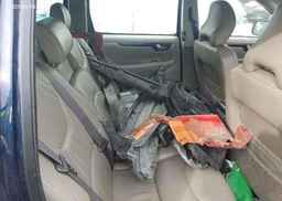 2004 VOLVO V70 XC