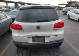 2017 VOLKSWAGEN TIGUAN WOLFSBURG