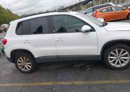 2017 VOLKSWAGEN TIGUAN WOLFSBURG