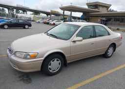 2000 TOYOTA CAMRY