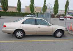 2000 TOYOTA CAMRY