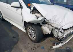 2013 MITSUBISHI lancer se