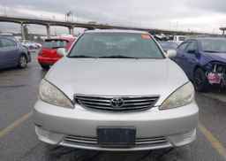 2005 TOYOTA CAMRY