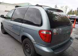 2005 DODGE CARAVAN SE