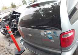 2005 DODGE CARAVAN SE