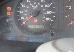 2000 NISSAN PATHFINDER LE
