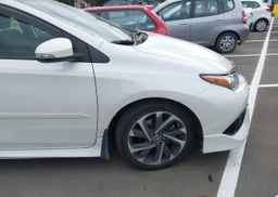 2017 TOYOTA COROLLA iM