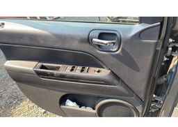 2012 JEEP COMPASS