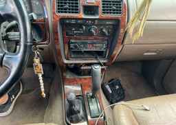 2000 TOYOTA 4RUNNER SR5