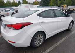 2016 HYUNDAI ELANTRA SE