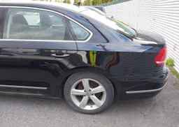 2015 VOLKSWAGEN PASSAT SE