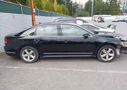2015 VOLKSWAGEN PASSAT SE