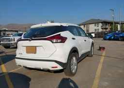 2024 NISSAN KICKS S
