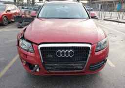 2010 AUDI Q5