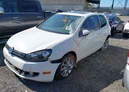 2010 VOLKSWAGEN GOLF
