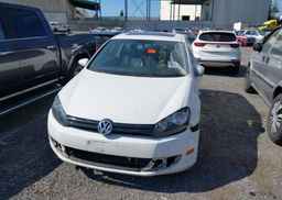 2010 VOLKSWAGEN GOLF